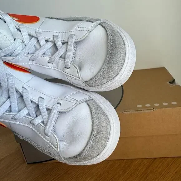 Nike Blazer Mid ‘77 White/Orange Kids Sneakers - SZ 13.5 C - Picture 6 of 11